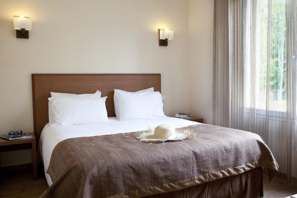 Le Domaine Des Roches, Hotel & Spa Briare Εξωτερικό φωτογραφία