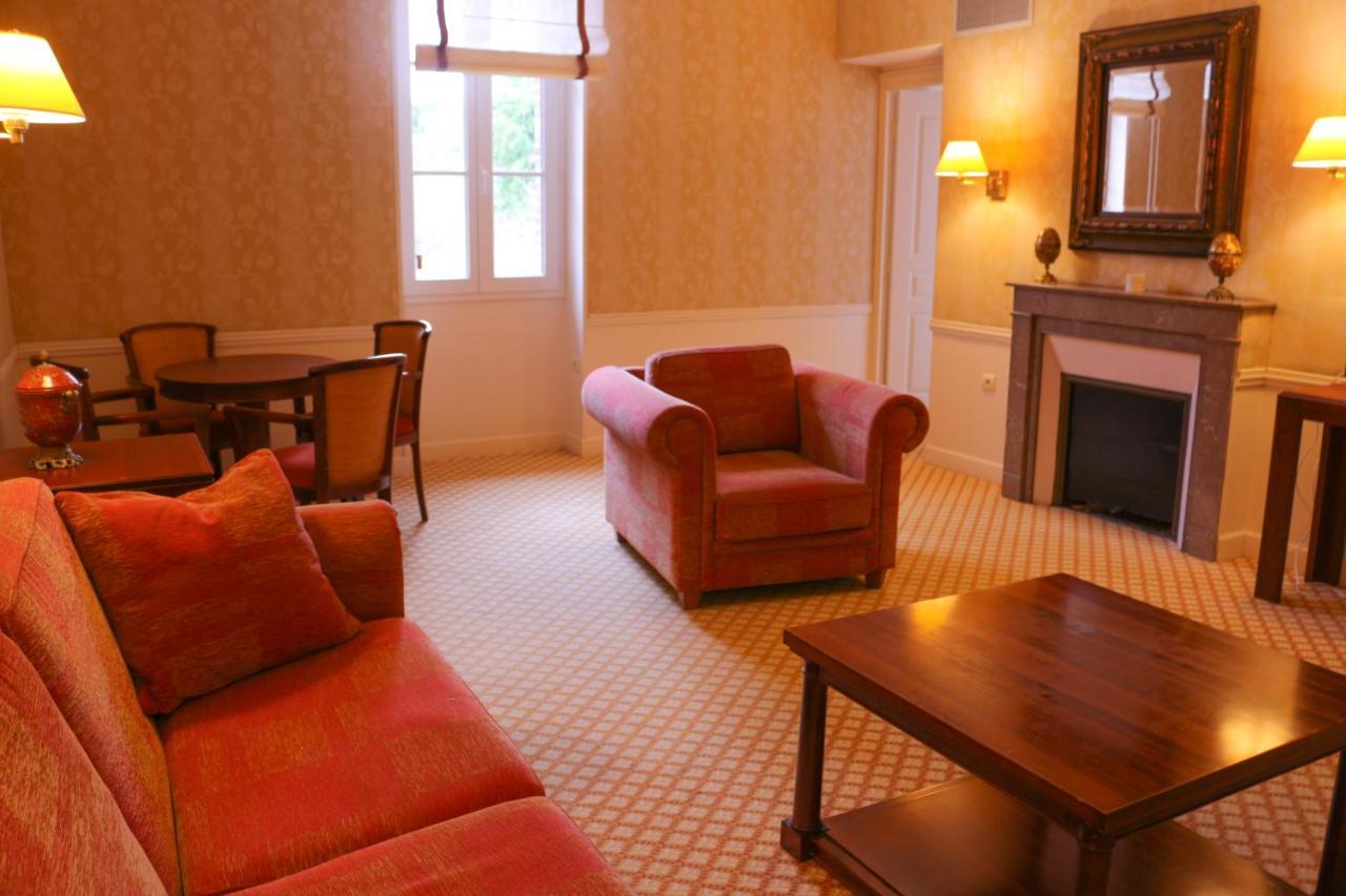 Le Domaine Des Roches, Hotel & Spa Briare Εξωτερικό φωτογραφία