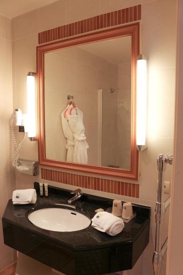 Le Domaine Des Roches, Hotel & Spa Briare Εξωτερικό φωτογραφία