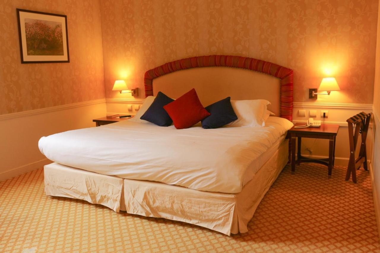 Le Domaine Des Roches, Hotel & Spa Briare Εξωτερικό φωτογραφία